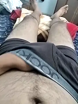 luckylads0037 online show from 02.28.25