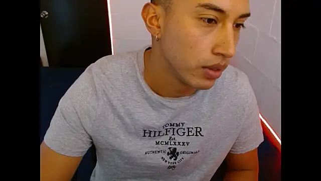 Snapshot of Davixx258 chatting on 02.04.25 Davixx258 online show from 02.04.25