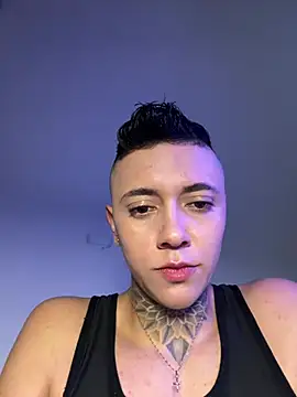 Snapshot of _PhillipBrown chatting on 02.07.26 PhillipBrown online show from 02.07.26