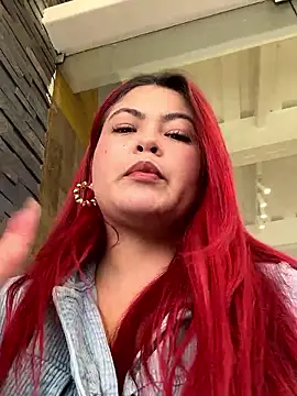 lia moon77 online show from 10.30.25