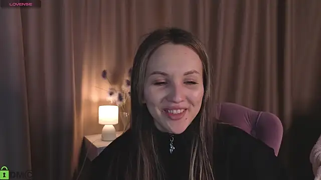 Snapshot of Wendy_mm chatting on 05.21.26 Wendy mm online show from 05.21.26
