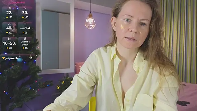 Snapshot of JanePearl chatting on 01.02.25 JanePearl online show from 01.02.25