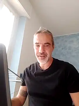 Snapshot of Marcolino183 chatting on 12.11.24 Marcolino183 online show from 12.11.24