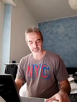 Snapshot of Marcolino183 chatting on 01.20.25 Marcolino183 online show from 01.20.25