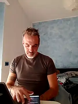 Snapshot of Marcolino183 chatting on 03.07.25 Marcolino183 online show from 03.07.25