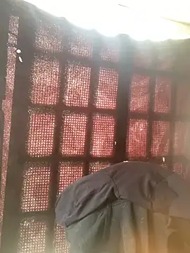 Snapshot of baby_lizy chatting on 01.21.25 baby lizy online show from 01.21.25