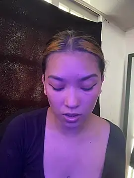 Snapshot of baby_lizy chatting on 01.29.25 baby lizy online show from 01.29.25