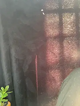 Snapshot of baby_lizy chatting on 03.08.25 baby lizy online show from 03.08.25