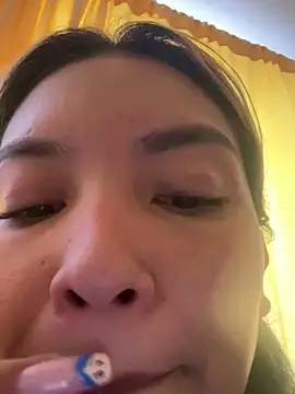 Snapshot of baby_lizy chatting on 10.09.25 baby lizy online show from 10.09.25