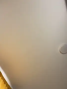 Snapshot of baby_lizy chatting on 10.17.25 baby lizy online show from 10.17.25