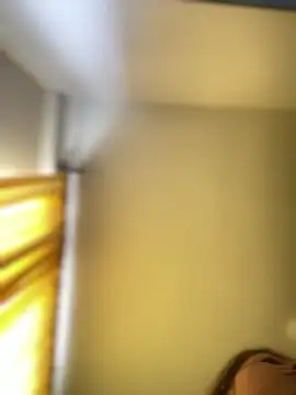 Snapshot of baby_lizy chatting on 12.19.25 baby lizy online show from 12.19.25