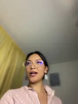 Snapshot of baby_lizy chatting on 02.25.26 baby lizy online show from 02.25.26