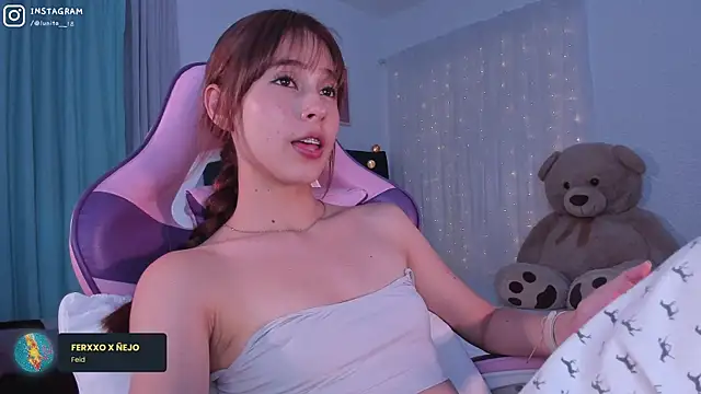 Snapshot of alice_guerin_ chatting on 03.23.25 alice guerin  online show from 03.23.25