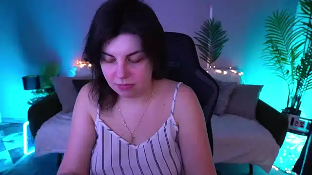 MirandaWong online show from 03.26.26