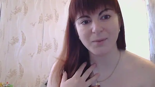 Snapshot of StarandMoon chatting on 12.14.24 StarandMoon online show from 12.14.24