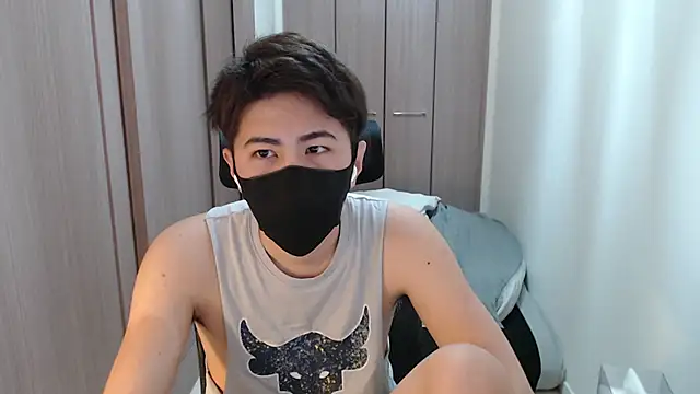 Snapshot of ryota_kkk chatting on 02.01.25 ryota kkk online show from 02.01.25