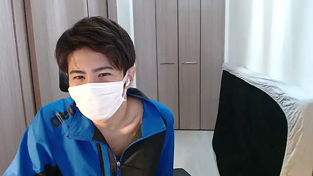 Snapshot of ryota_kkk chatting on 11.26.25 ryota kkk online show from 11.26.25