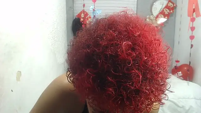 Snapshot of vainillaplaypussy chatting on 03.21.25 vainillaplaypussy online show from 03.21.25
