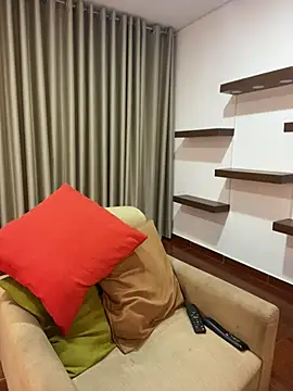 Snapshot of Alice_Biel chatting on 02.28.25 Alice Biel online show from 02.28.25