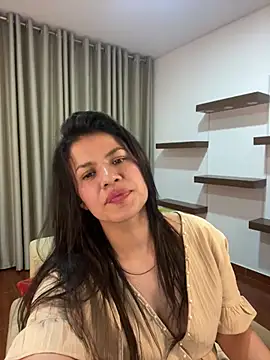 Snapshot of Alice_Biel chatting on 03.21.25 Alice Biel online show from 03.21.25