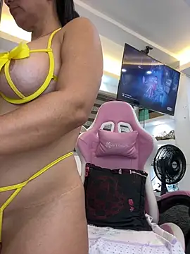 Hot beauty   online show from 05.10.26