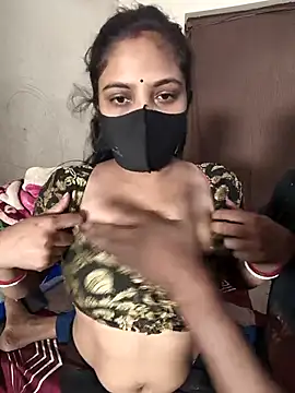 Snapshot of bihariguy chatting on 11.11.25 bihariguy online show from 11.11.25