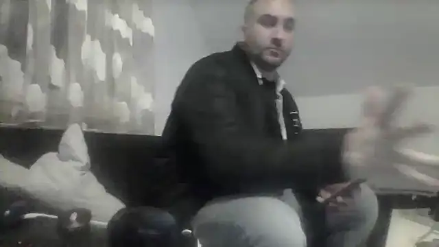 Snapshot of NewyorkDimi chatting on 12.28.24 NewyorkDimi online show from 12.28.24