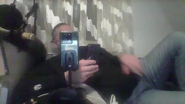 Snapshot of NewyorkDimi chatting on 01.06.25 NewyorkDimi online show from 01.06.25