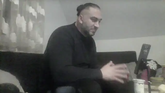 Snapshot of NewyorkDimi chatting on 01.30.25 NewyorkDimi online show from 01.30.25