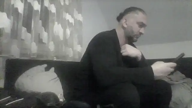 Snapshot of NewyorkDimi chatting on 02.16.25 NewyorkDimi online show from 02.16.25