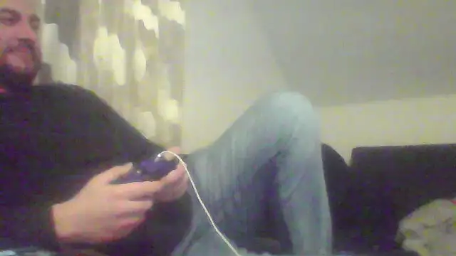 Snapshot of NewyorkDimi chatting on 02.16.25 NewyorkDimi online show from 02.16.25