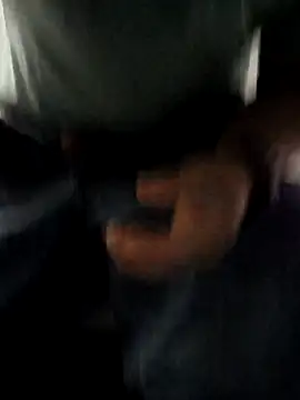 Snapshot of fitguy7124u chatting on 11.26.25 fitguy7124u online show from 11.26.25