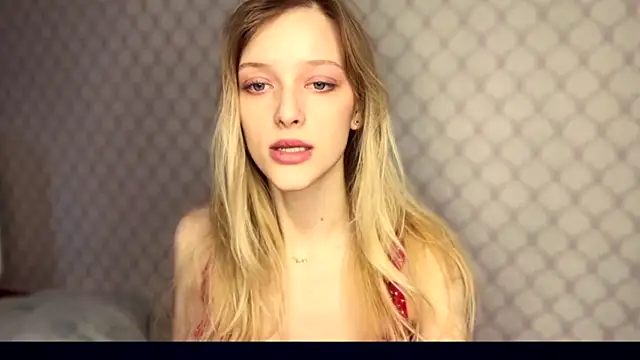 Evvie Summn1 online show from 12.16.25