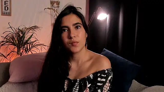 Snapshot of Serenity_Day chatting on 02.19.25 Serenity Day online show from 02.19.25