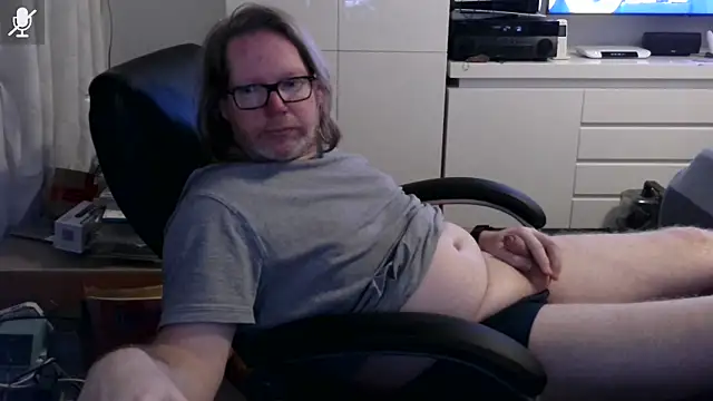 Snapshot of VSteph chatting on 02.21.26 VSteph online show from 02.21.26