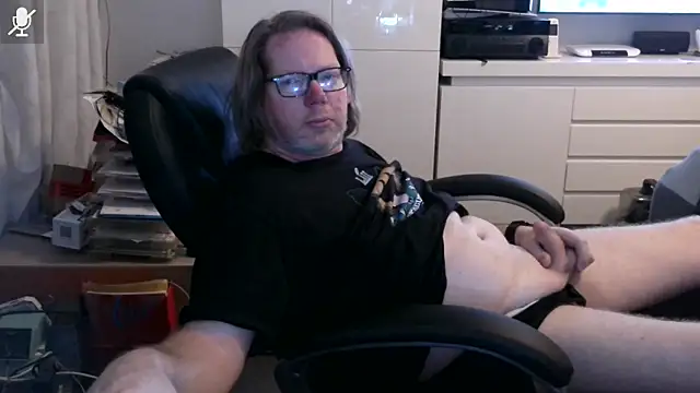 Snapshot of VSteph chatting on 03.08.26 VSteph online show from 03.08.26