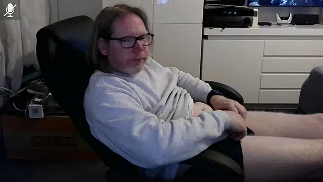 Snapshot of VSteph chatting on 04.10.26 VSteph online show from 04.10.26