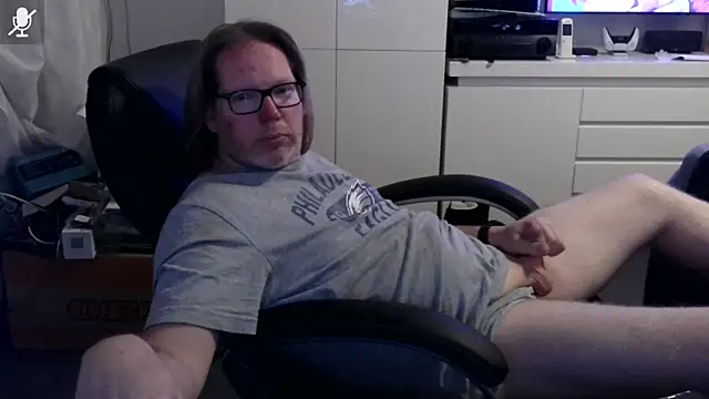 Snapshot of VSteph chatting on 05.06.26 VSteph online show from 05.06.26