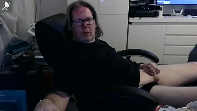Snapshot of VSteph chatting on 05.16.26 VSteph online show from 05.16.26
