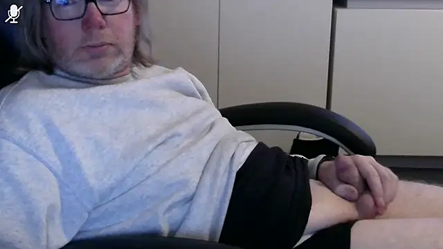 Snapshot of VSteph chatting on 05.20.26 VSteph online show from 05.20.26