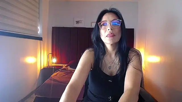 Zuzana21 online show from 01.27.25