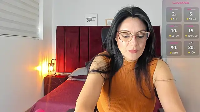 Zuzana21 online show from 03.11.25
