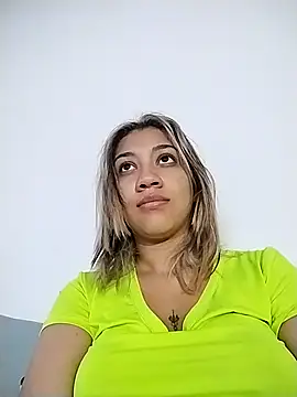 Snapshot of nina_carther chatting on 02.13.25 nina carther online show from 02.13.25