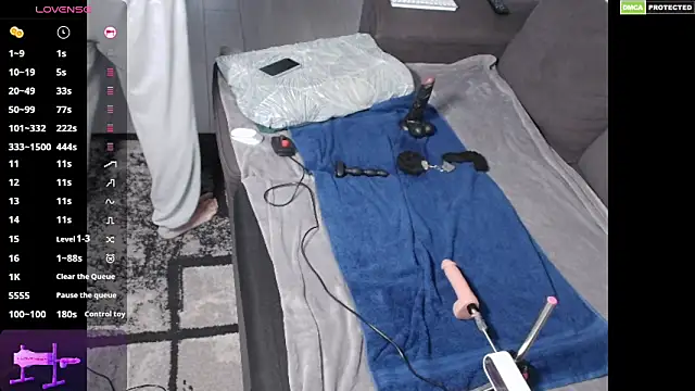 Arnaudvibre online show from 11.17.25