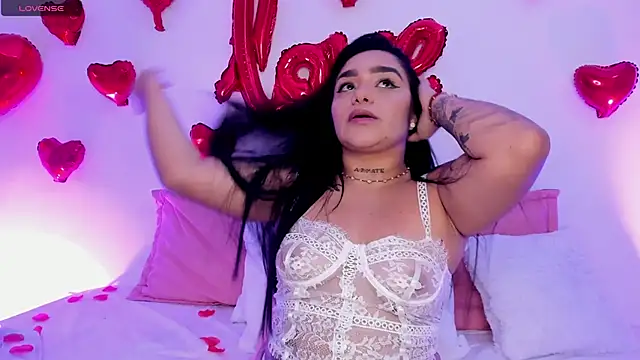 Sofi-James online show from 02.13.25