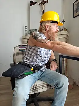 Gingerbeard40 online show from 11.22.25