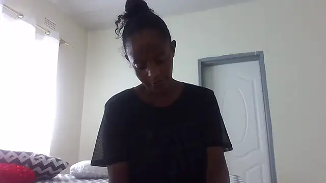 Snapshot of sweets_80 chatting on 03.01.26 sweets 80 online show from 03.01.26