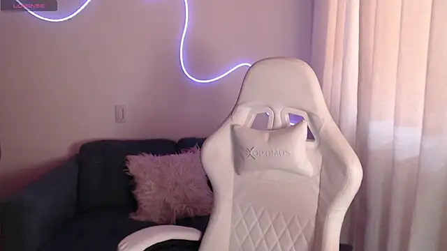 Snapshot of Abby_gaiil chatting on 05.19.26 Abby gaiil online show from 05.19.26