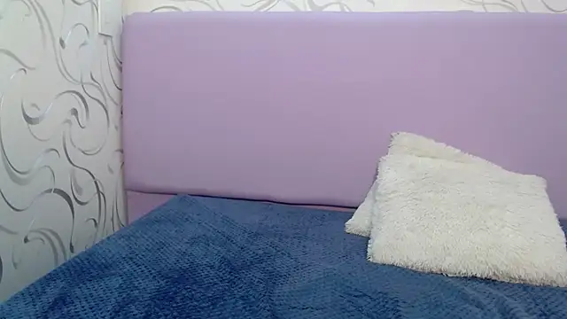 NathaliaSmith3x online show from 10.23.25