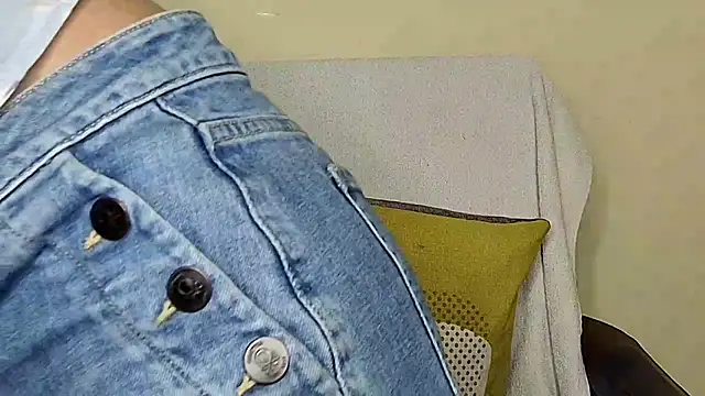 Snapshot of MIss-Naina chatting on 11.02.25 MIss-Naina online show from 11.02.25